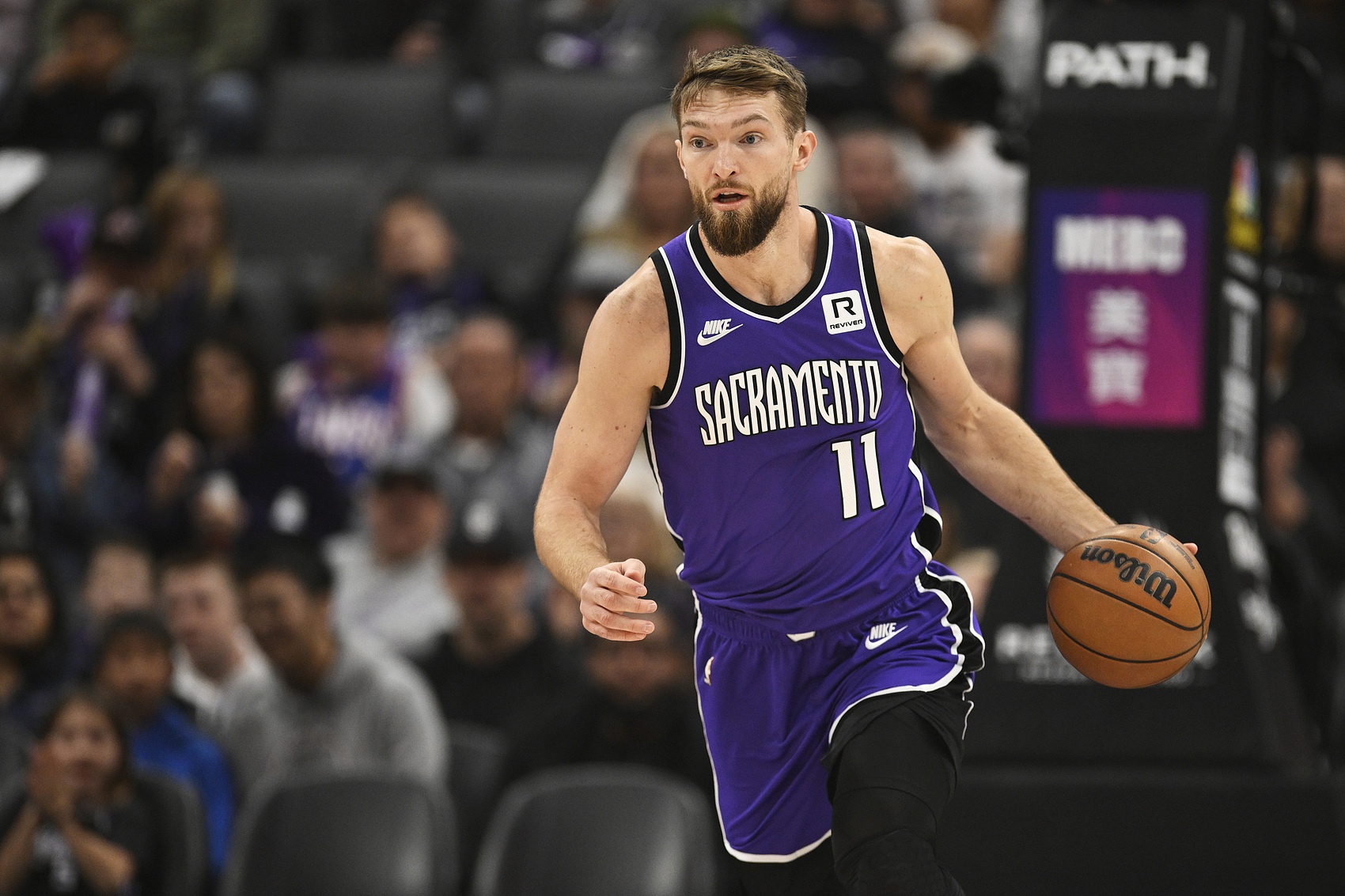 官方网站-状态很是不错！小萨时隔27场比赛复出 半场10分钟拿到8分5板