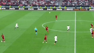 1685574007699002997.gif 开云平台-【欧联杯】曼奇尼乌龙+失点,塞维点球击败罗马夺冠!