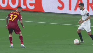 1685574022905094004.gif 开云平台-【欧联杯】曼奇尼乌龙+失点,塞维点球击败罗马夺冠!