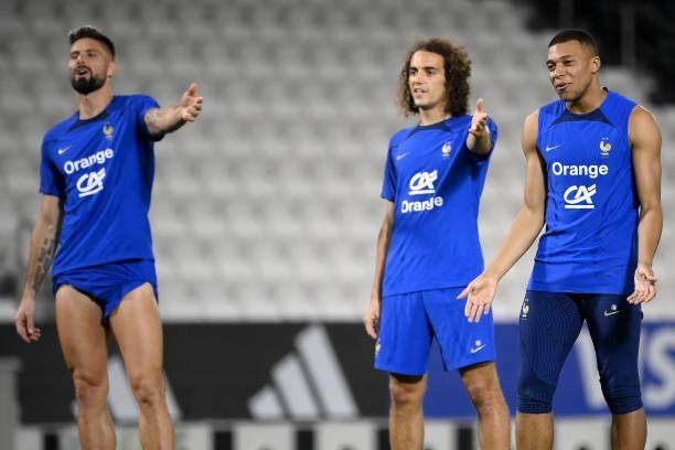 kaiyun sports-【解码法国】本泽马“甩锅”，天赋能否弥补稚嫩?