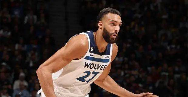 愚蠢动作致敬贝克汉姆 戈贝尔持续秀下限令人绝望