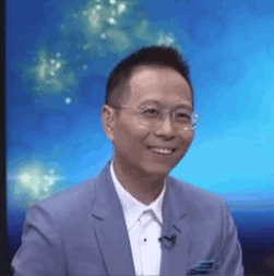 中国体育-今日趣图：今天请别叫我神秘内切男，我是狼队MVP、右后卫加克波