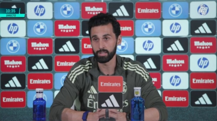 在线体育-阿韦洛亚：我们没有时间磨合，比赛场次几乎比训练次数还多