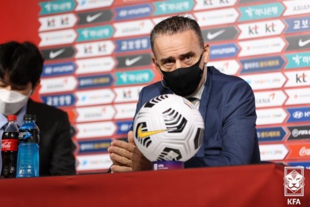 开云官方-韩国队12强赛名单：孙兴慜领衔 李刚仁孙准浩落选